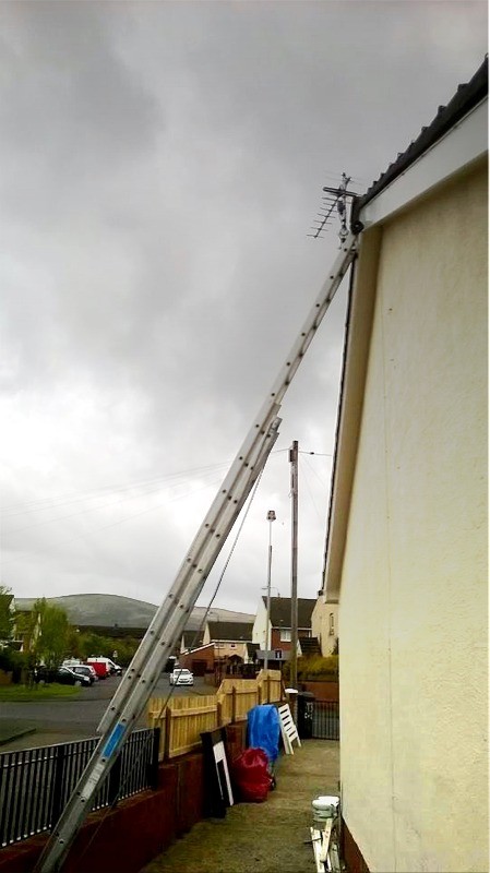 BT13 Aerial with 3 points and new digital transmitter installed on a Belfast home by 1st Aerial Installations and Services, Northern Ireland